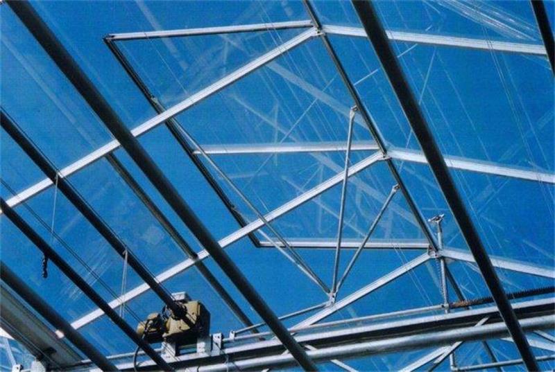 溫室大棚交錯(cuò)開窗系統(tǒng)